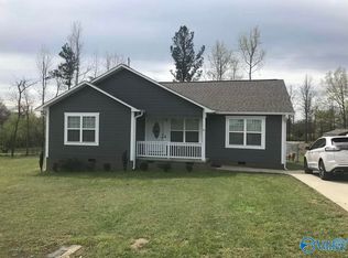 69 Deer St, Rainsville, AL 35986