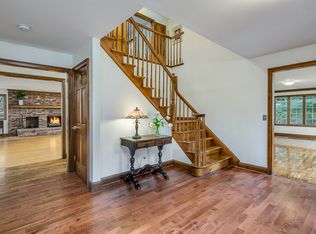 8 Bridge Hollow Rd, Tewksbury Twp, NJ 07830