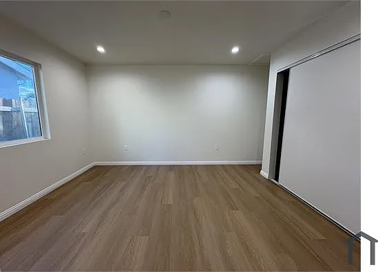 1348 E 23rd St #3 — Photo 9