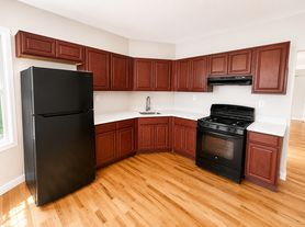 25 Salem St, Newark, NJ