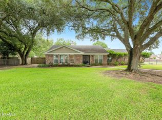 100 Cindy Dr, Lafayette, LA 70508