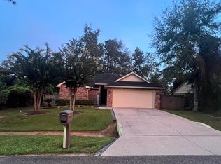952 Poni Pl, Diamondhead, MS 39525