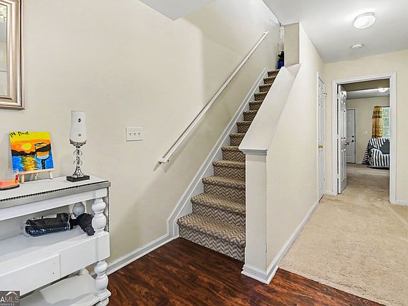 5th image of 6907 Slate Stone Way SE