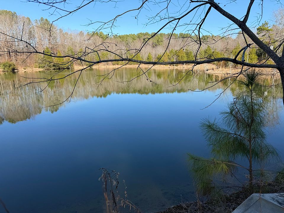 2nd image of Ashland Rd