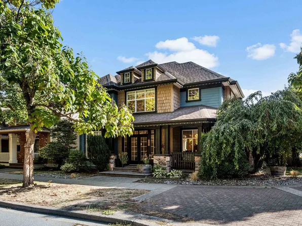 5782 Garrison Blvd, Chilliwack, BC V2R 5X9