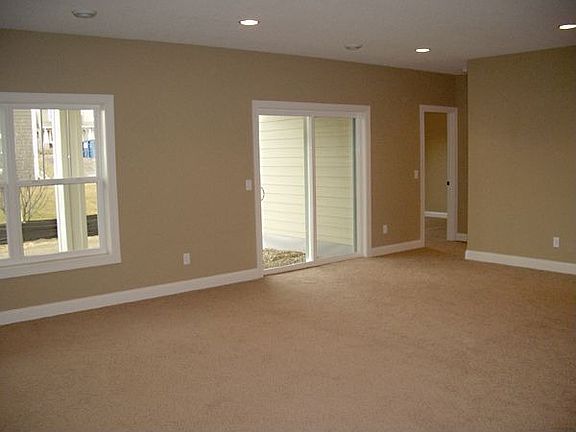 16816 Asterbilt Lane