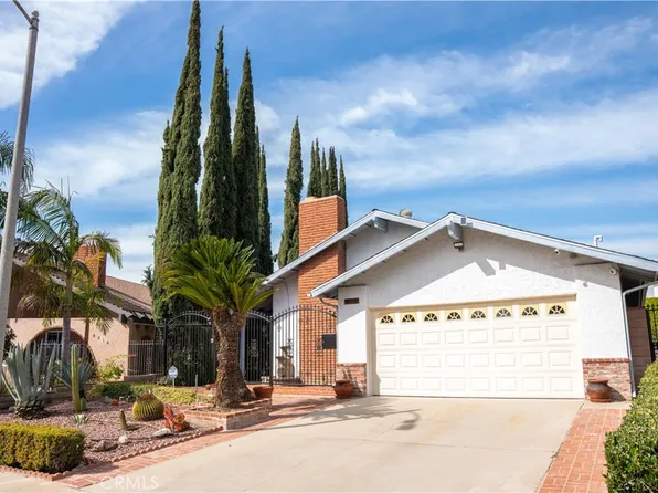 8823 Bluffdale Dr, Sun Valley, CA 91352