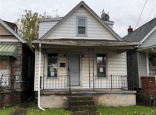 1115 Pierce Ave, Niagara Falls, NY 14301