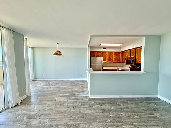 4th image of 900 Fort Pickens Rd APT 1052