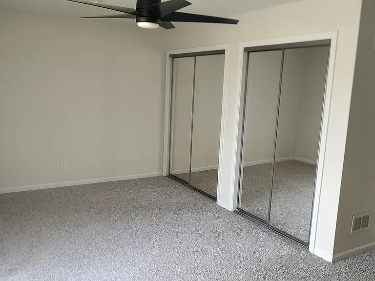 501 SW Hoke Ln — Photo 14
