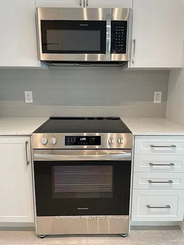 2450 Old Bronte Rd #421 — Photo 3