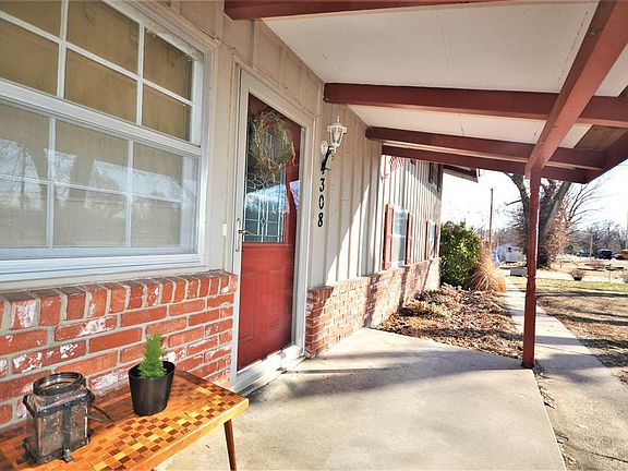 5th image of 4308 N Halstead St