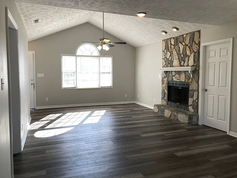 2536 Previs Rd — Photo 2