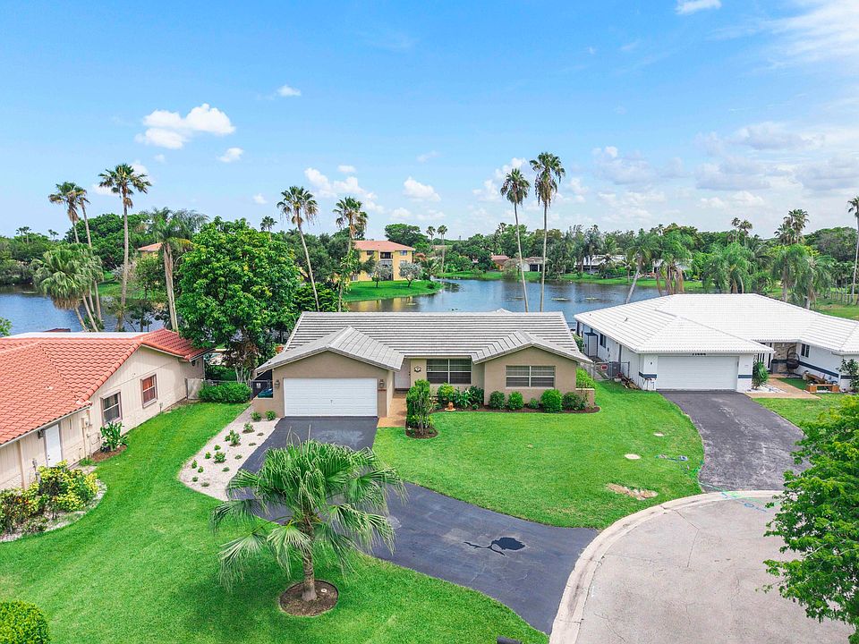 1st image of 11454 NW 41st Street