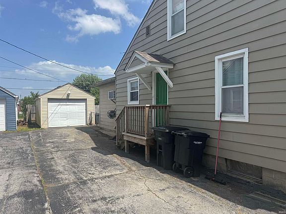 3rd image of 617 S 30th St