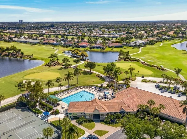 8809 Middlebrook Dr, Fort Myers, FL 33908