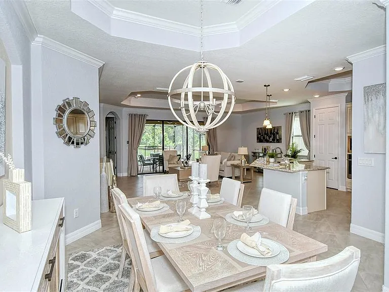 6026 Brandon Run — Photo 3