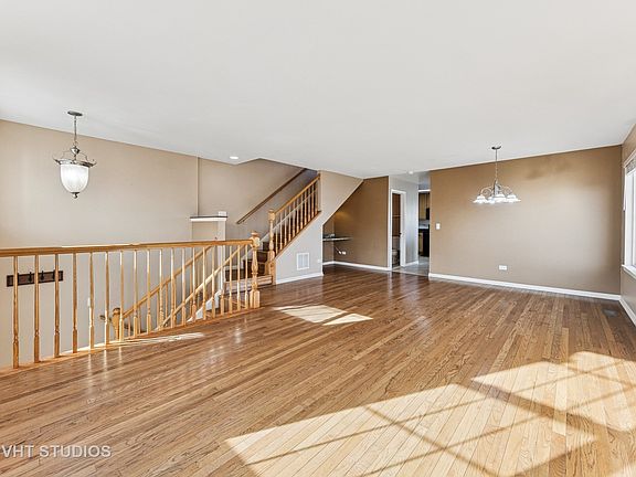 2nd image of 24620 George Washington Dr