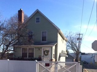 109 Oak St, Bellmore, NY 11710