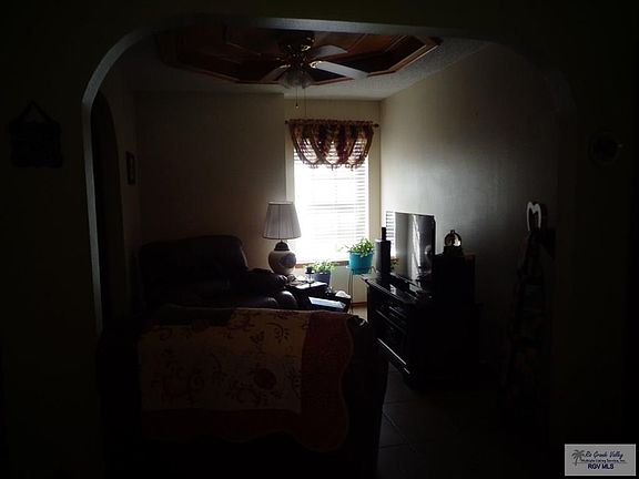 5th image of 44 Serenity Cir