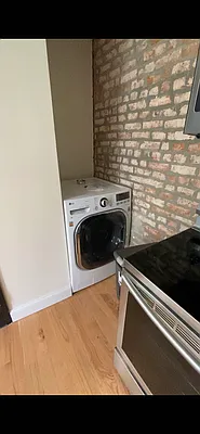 Rented by Weinstein Realty Group | media 11