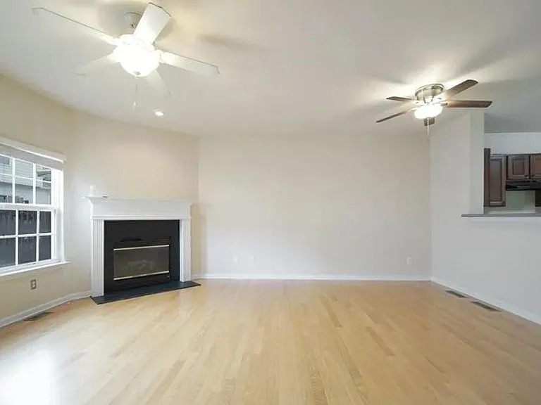 2251 Landing Ridge Dr — Photo 6