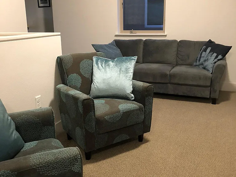 2765 Del Rio Pl #B — Photo 22