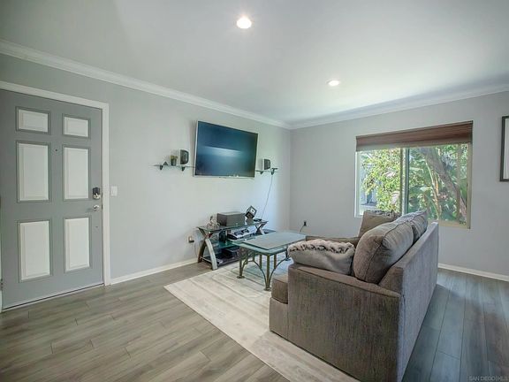 3rd image of 1240 N Broadway #30