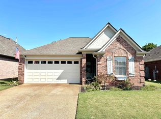 1080 Cross Wood Ln, Cordova, TN 38018