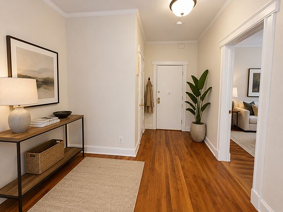 2nd image of 27 Queensberry St #21