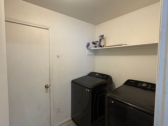 4th image of 7615 Loma Vista Dr