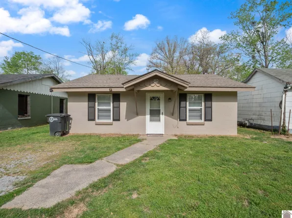 825 Bethel St, Paducah, KY 42003