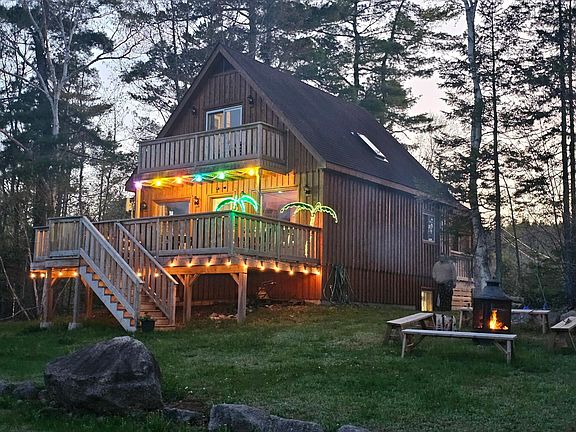 4th image of 68 Five Island Brook Rd