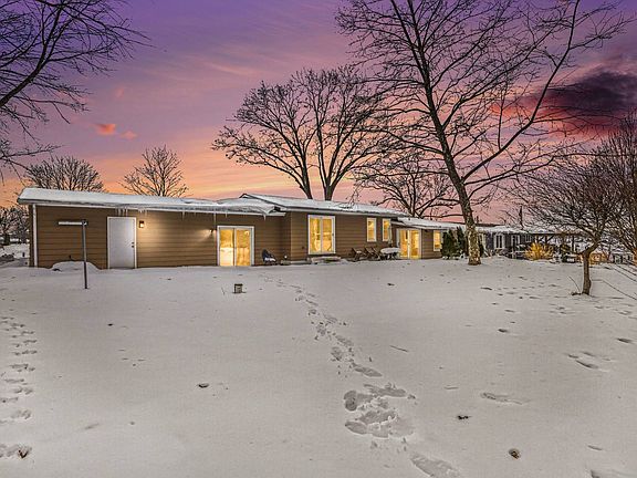2nd image of 32640 Jeffrey Dr