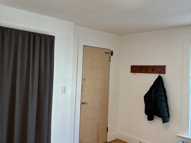 170 Pine St #5 — Photo 5