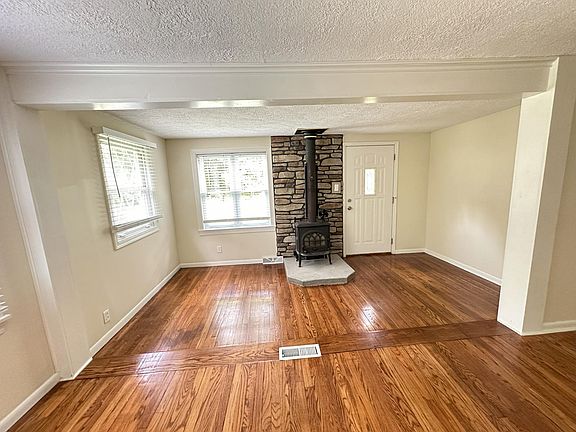 2nd image of 2538 Revere Dr