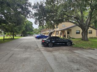 4030 78th Ave N APT 11, Pinellas Park, FL 33781