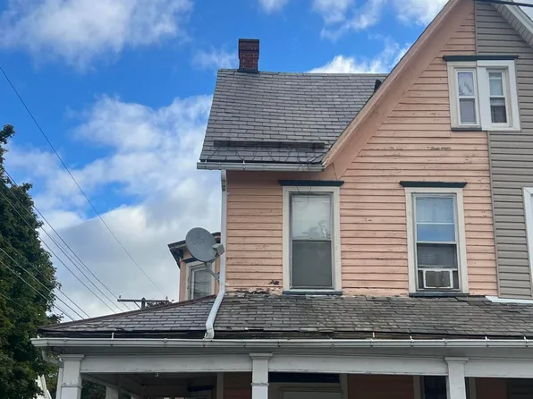 214 N Schanck Ave, Pen Argyl, PA 18072