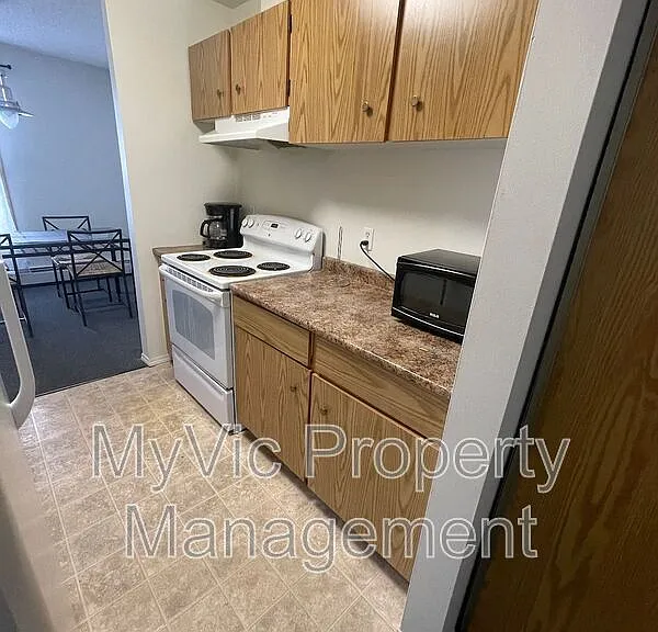 3007 35th St NW — Photo 2