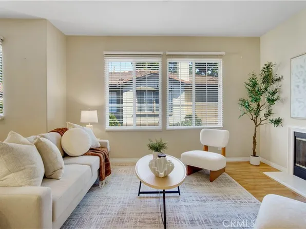 329 Rathbourne, Irvine, CA 92620