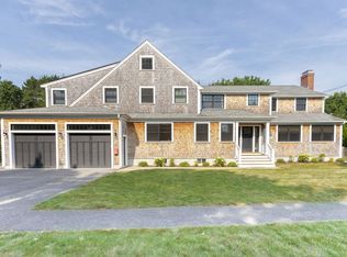 5 Mayflower Rd, Needham, MA 02492
