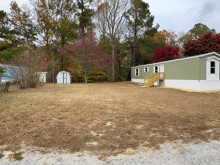 33241 Evergreen Dr — Photo 2