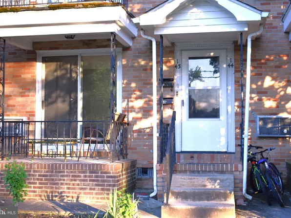 143 Dartmouth Ave, Somerdale, NJ 08083