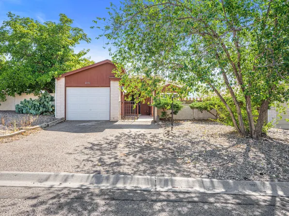 4858 Platinum Loop NE, Rio Rancho, NM 87124