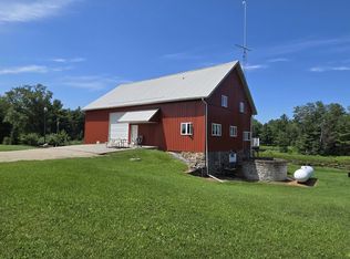 E3538 Boelter Rd, Iola, WI 54945