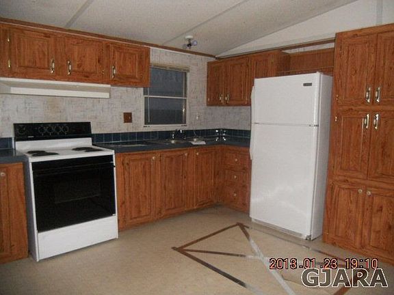 4th image of 2820 N Niagara Cir