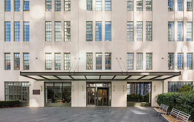 Rented by Douglas Elliman | media 19