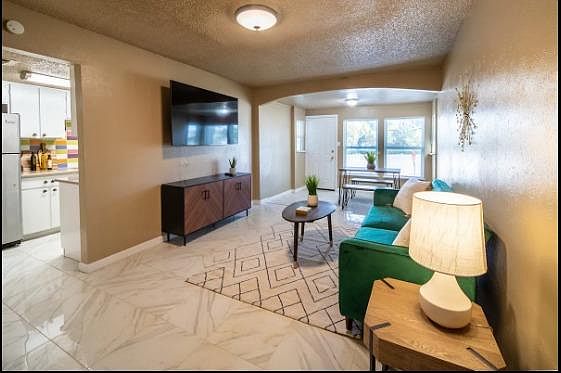 5th image of 1334 N Cooper St #1334