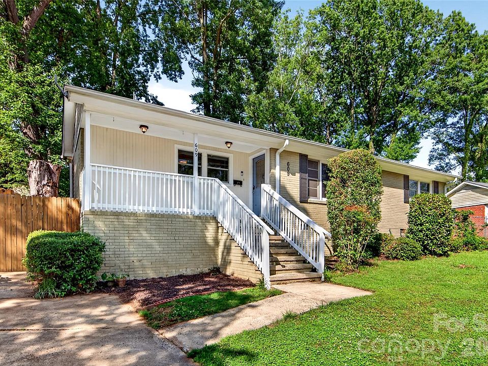 1st image of 609 Kenlough Dr