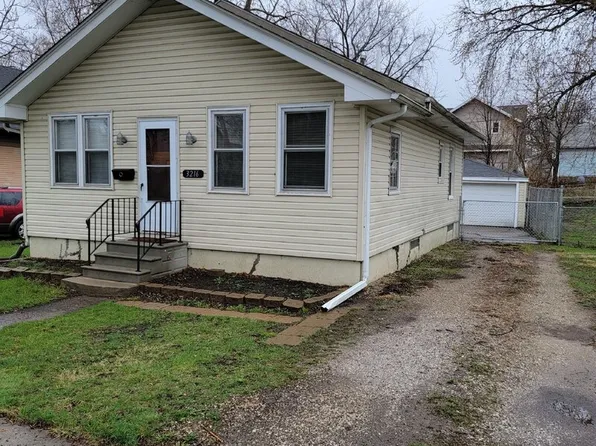 3216 1st St, Des Moines, IA 50313